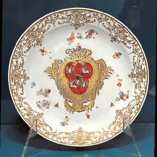 Talerz z serwisu koronacyjnego Augusta III z Zamek Królewski na
Wawelu- Państwowe Zbiory Sztuki, nr inw. 5530